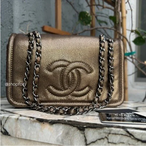 SOLD Chanel Classic Timeless CC Single Flap Metallic Caviar Shoulder Bag - Picture 2 of 16